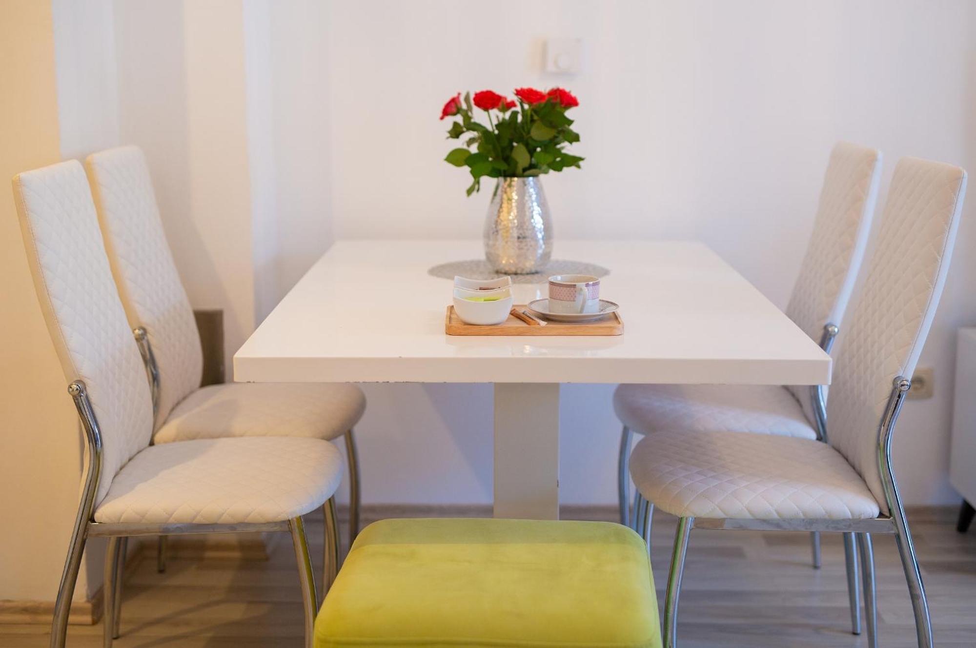 Apartmani ASSA Krk Krk Town Bagian luar foto