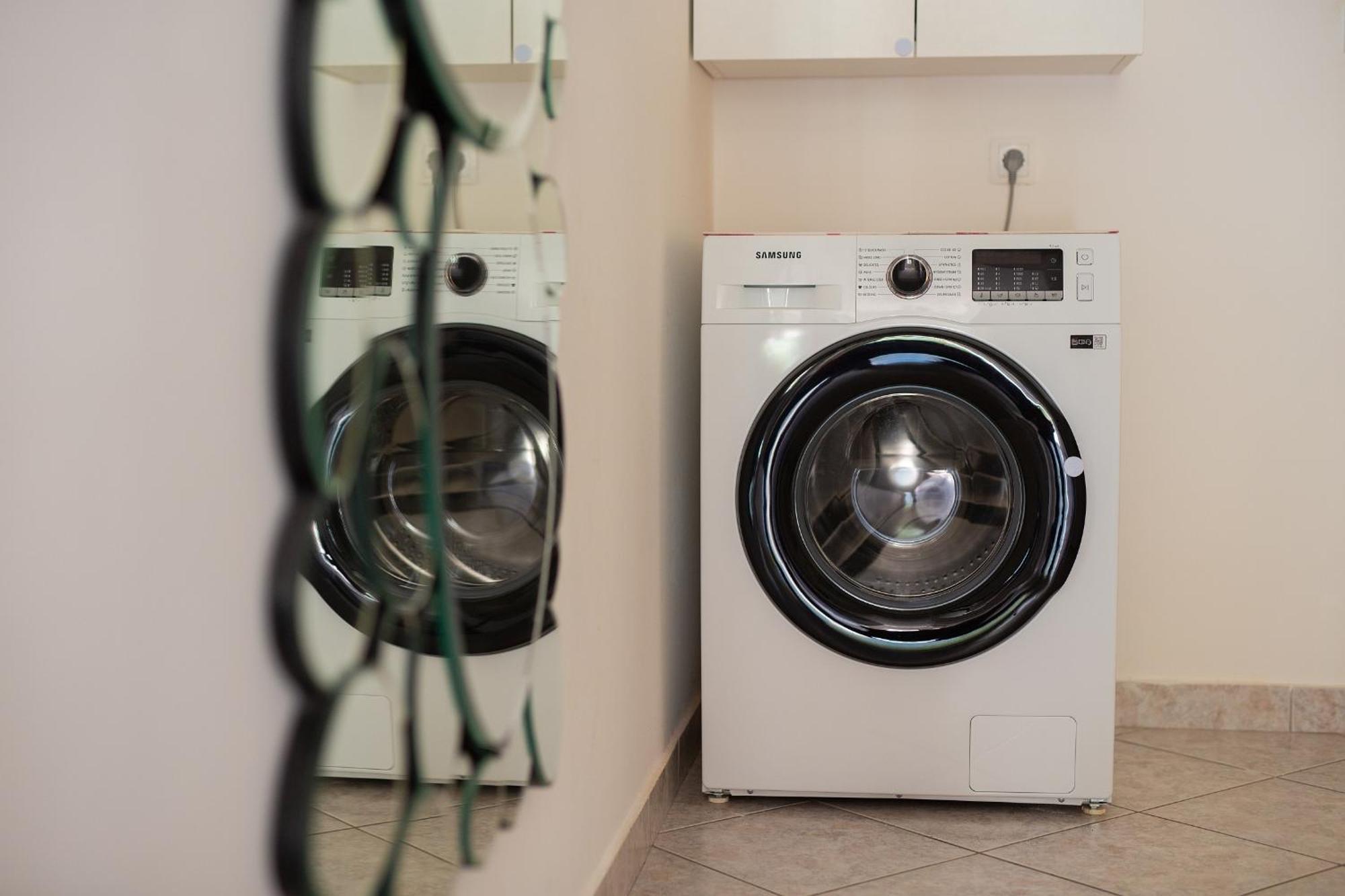 Apartmani ASSA Krk Krk Town Bagian luar foto