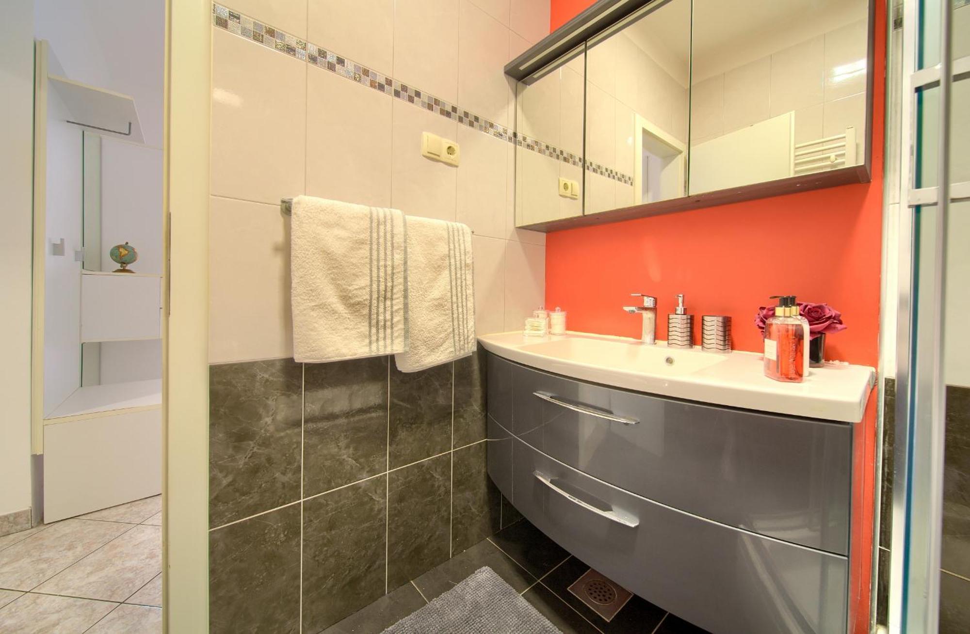 Apartmani ASSA Krk Krk Town Bagian luar foto