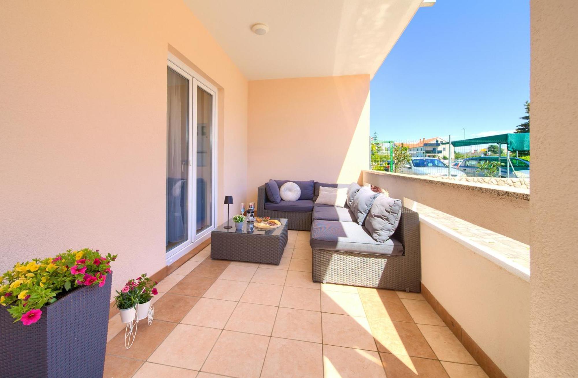 Apartmani ASSA Krk Krk Town Bagian luar foto